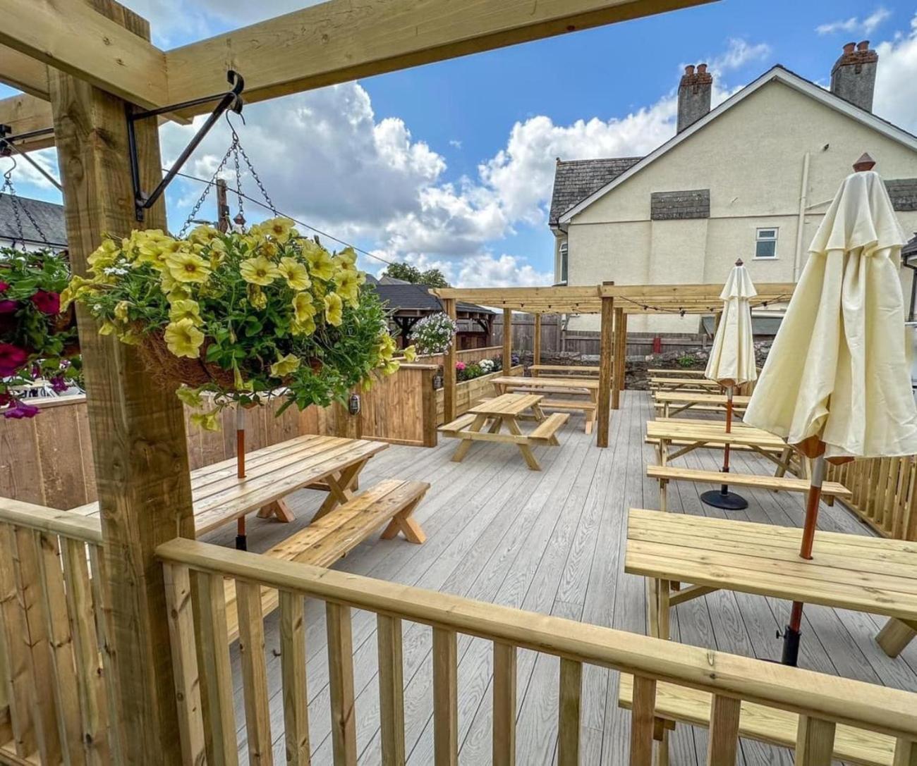 The George Inn Plympton Плимът Екстериор снимка